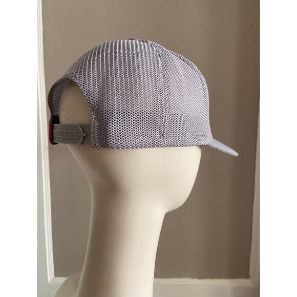 TRAVIS MATHEW FlexFit 110 Gray Trucker Snapback Cap 'Always on Holiday" - Picture 6 of 11